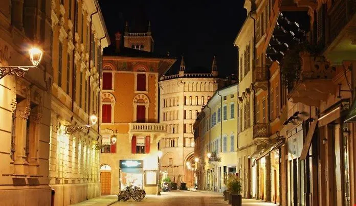 Palazzo Altavilla Deluxe Parma Apartment